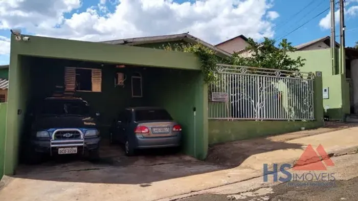 Casa com 3 quartos à venda por R$ 330000.00, 164.00 m2 - - CORNELIO PROCOPIO/PR