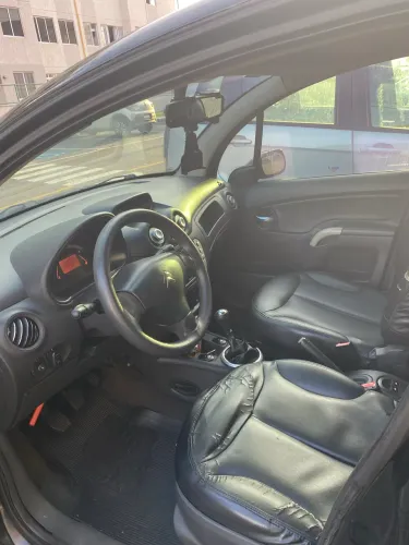 Citroen C3 GLX 1.4/ GLX Sonora 1.4 Flex 8V 5P 2012