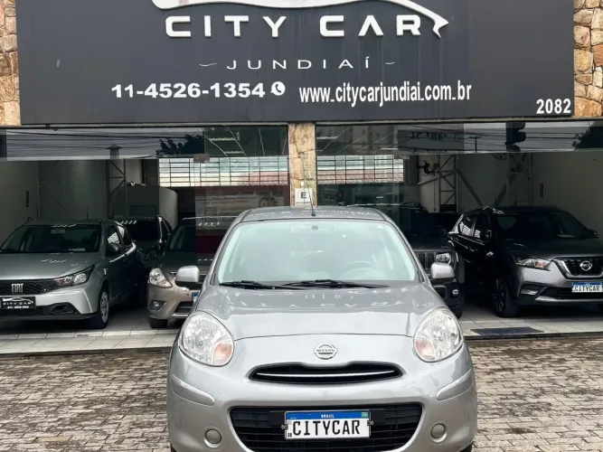 Nissan March S 1.0 12V Flex 5P 2013