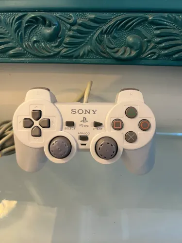 Controle branco original do PlayStation 1