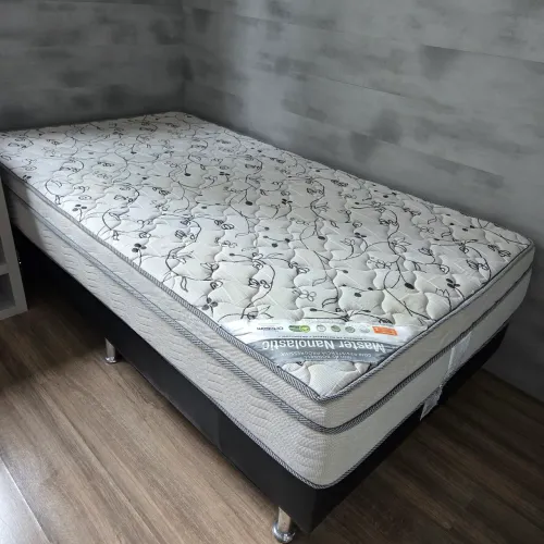 Cama box + colchão Ortobom (Solteirão/Viúva) R$ 399,00