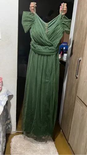 Vestido de madrinha ver oliva