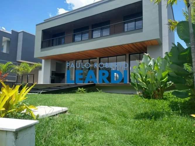 CASA EM CONDOMÍNIO - CONDOMÍNIO RESERVA DO PARATEHY - SP
