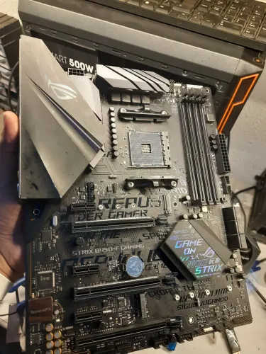 Placa mãe Asus ROG STRIX B450-F Gaming