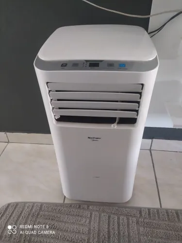 Vendo ou troco (AR CONDICIONADO) por (Tv 50 a 55 polegadas.) 