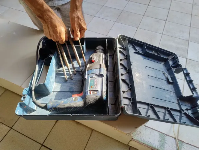 Furadeira Bosch