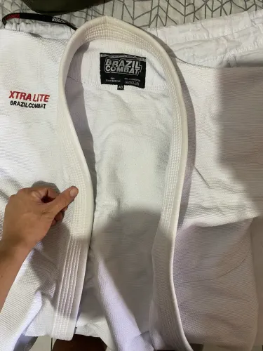 KIMONO BRAZIL COMBAT BRANCO A3 NOVO!