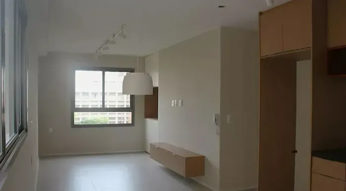Apto de 2 dormitórios, sendo 1 suíte e vaga EM FRENTE a Padaria Bella Paulista