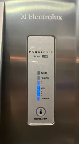 Geladeira Eletrolux frost free DF36X inox 