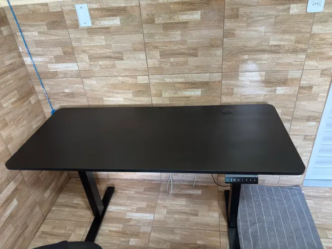Mesa de Escritório com Regulagem de Altura