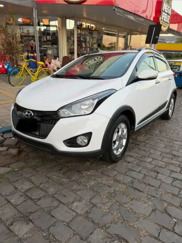 Hyundai HB20X Premium 1.6 Flex 16V Aut. 2015