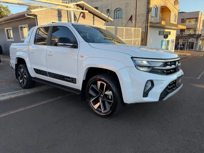 Volkswagen Amarok Extreme CD 3.0 4X4 TB Dies. Aut. 2025