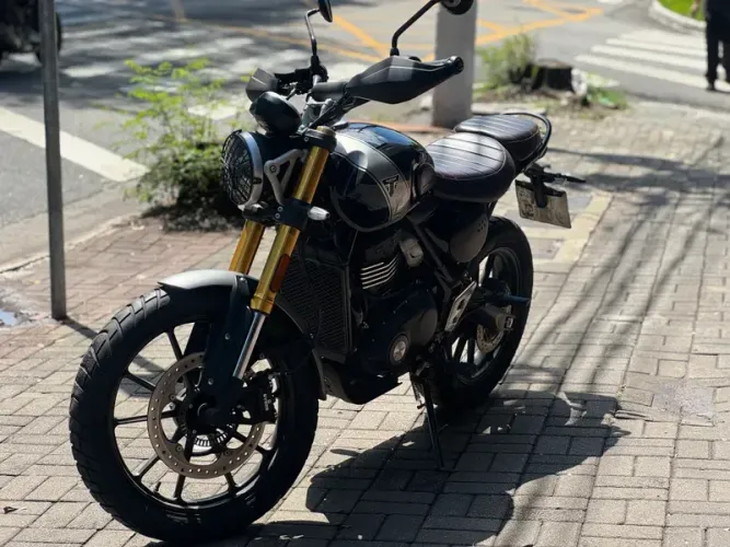 Triumph SCRAMBLER Gasolina Manual