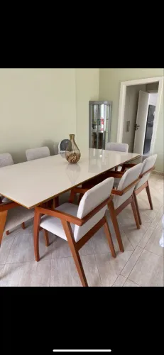 LINDA MESA LAKA DE JANTAR PARA 8 CADEIRAS