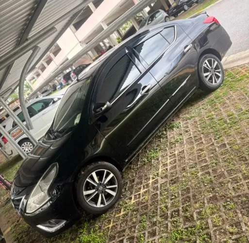 Nissan Versa Unique 1.6 16V Flexstart 4P Aut. 2018
