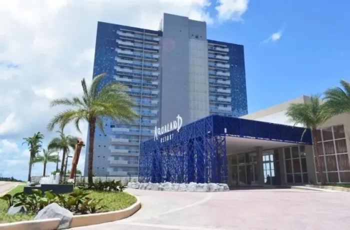 Aqualand Resort