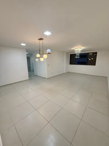 Apartamento espaçoso, no melhor do alto branco com area de lazer completa
