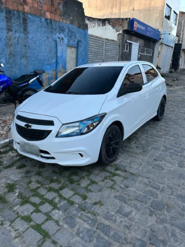 Chevrolet Onix JOY Hatch 1.0 8V Flex Mec. 4P 2017
