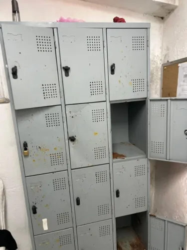 Armário de vestiário de metal