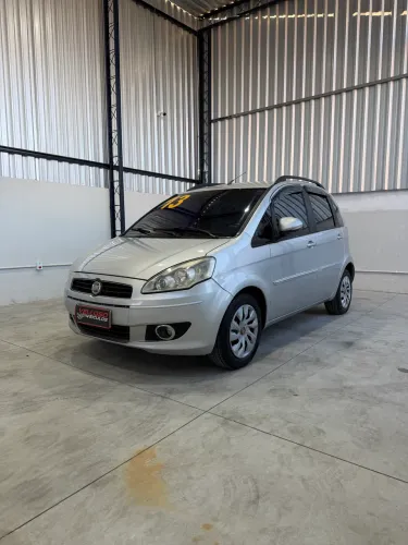 Fiat Idea Attractive 1.4 Fire Flex 8V 5P 2013