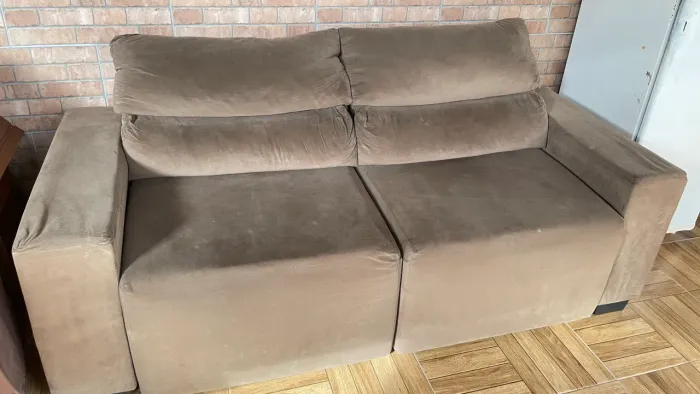 Sofá Retrátil Marrom