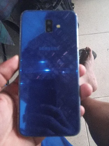 Samsung galaxy j6 32GB azul memoria de RAM  memória interna  câmera principal   câmera   