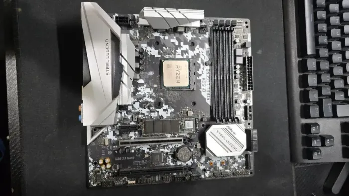 Placa Mãe B450M ASROCK RGB STEEL LEGEND DDR4 AM4