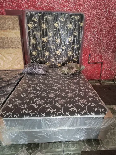 Cama box casal conjugada com colchão de espuma de 14 cm