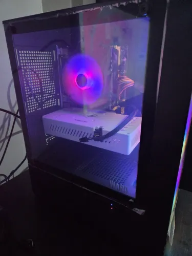 ? PC GAMER - 32GB RAM + RX 580 - R$ 3.000