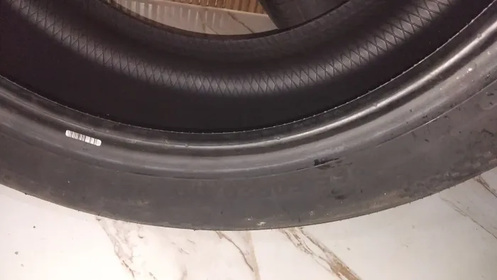 Pneus, novo aro 20