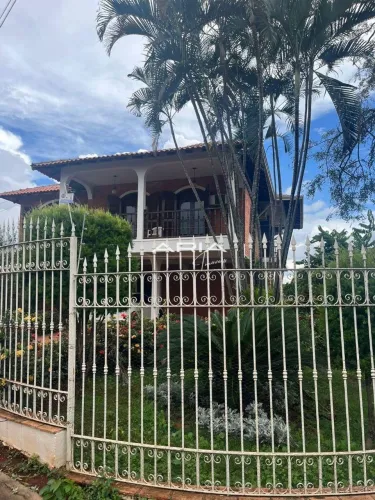 Casa disponível para VENDA, Santos Dumont, zona leste - Londrina/PR.