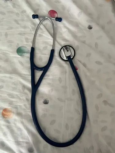 Estetoscópio médico azul