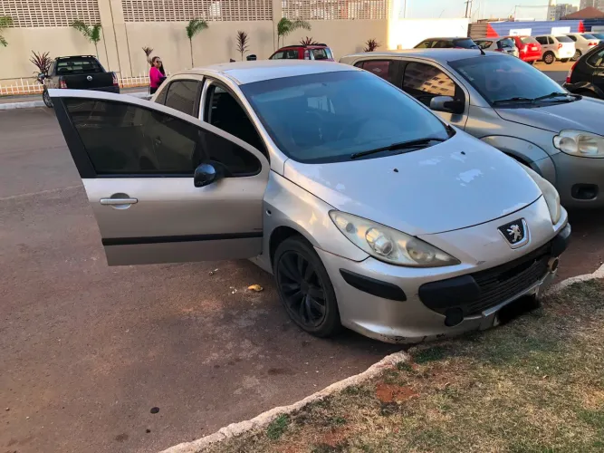 Peugeot 307 Sed. Presence 1.6 Flex 16V 4P 2009