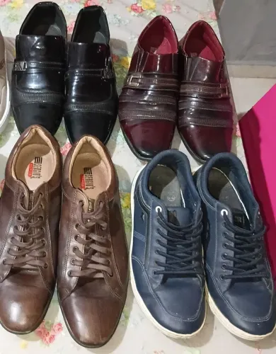 4 pares de sapatos 41