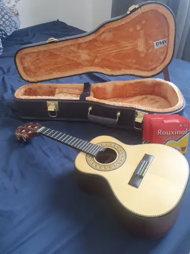 Cavaco de Jacarandá Super Clássico (Araújo Luthier) com Case
