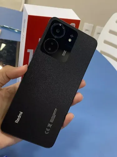 Vendo redmi note 13C - 128GB , acompanha carregador! SEMINOVO
