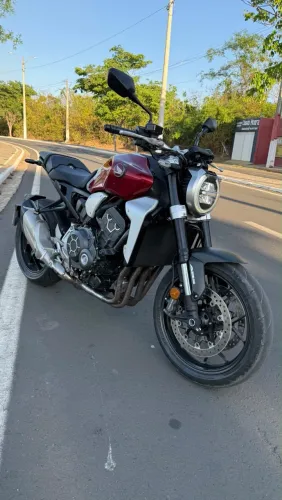 Honda CB 1000R