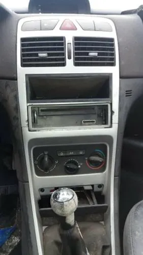 Moldura do painel Peugeot 307