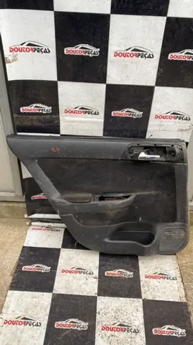 Forro de porta traseira esquerda chevrolet astra 2