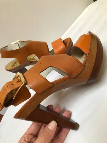 Sandália Michael Kors tam. 38