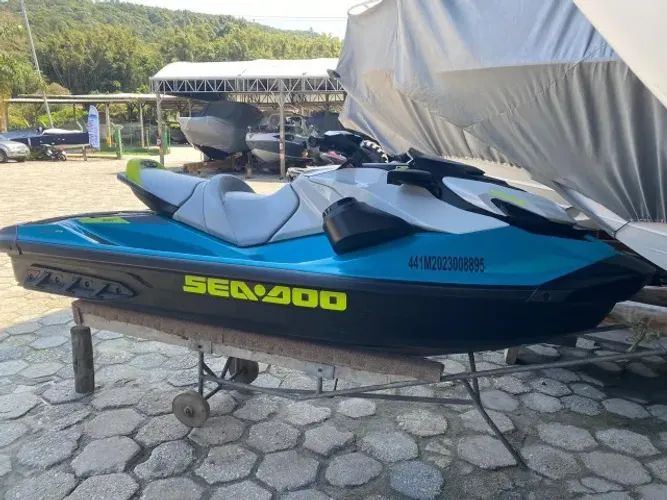 Jet Ski 3lug Gti Se 170 Som Bluetooth
