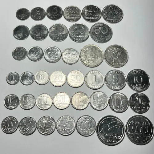 Lote com 40 moedas do Brasil Antigas Originais Cruzeiros e Cruzados