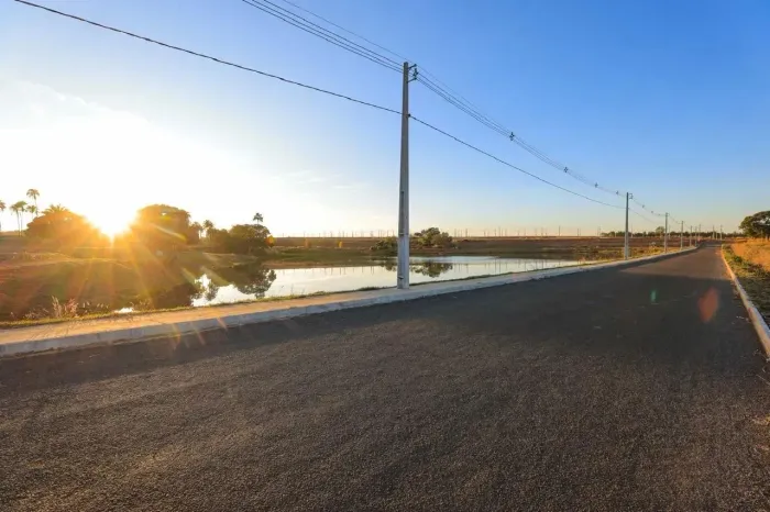 loteamento reserva do bosque s/ spc e serasa pronto p/ contruir a partir de 449,00 mensais