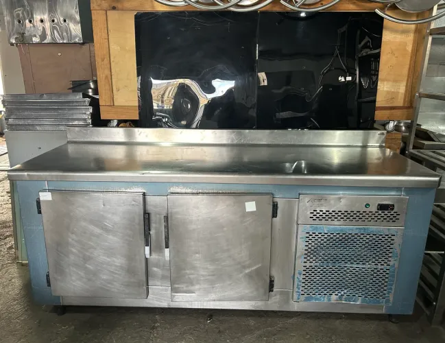 Refrigerador inox com Bancada top 