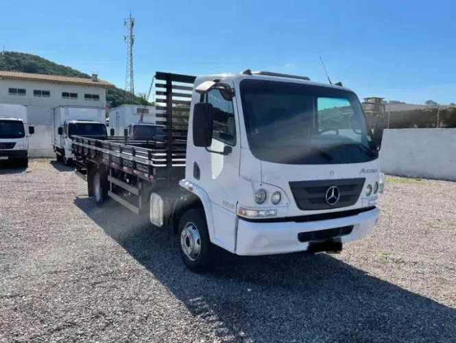 Mb accelo 1016 carroceria ano 2015
