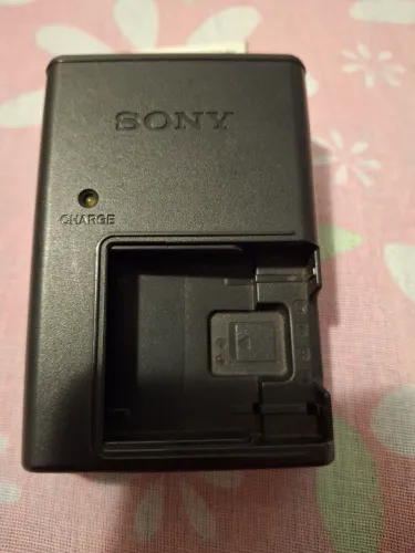 Carregador de Bateria Sony