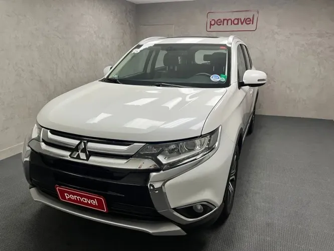 Mitsubishi Outlander Comfort 2.0 16V Aut. 2018