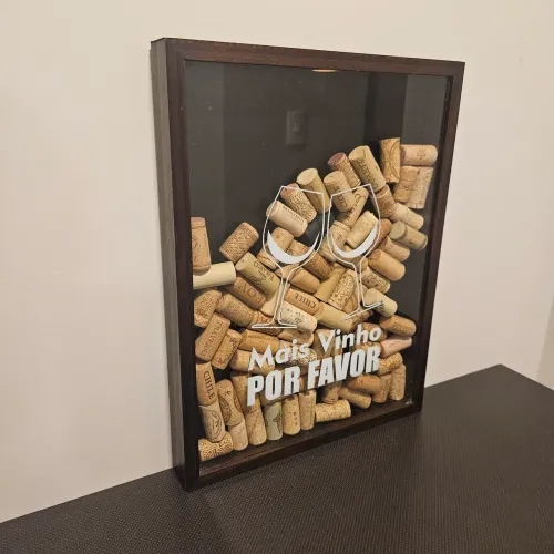 Quadro decorativo porta rolhas