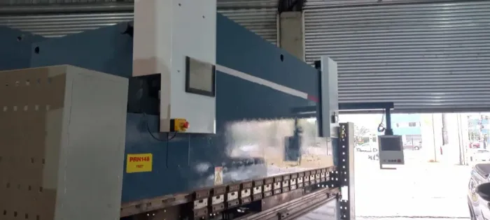 PRENSA DOBRADEIRA HIDRAULICA DURMA 