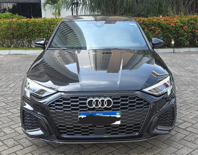 Audi A3 Sed. Perform. Black 2.0 TFSI S-tronic 2023